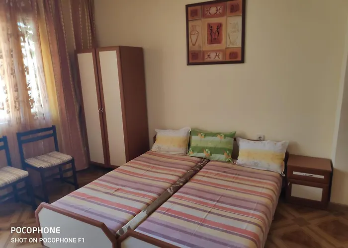 Privatunterkunft Kostadinov *